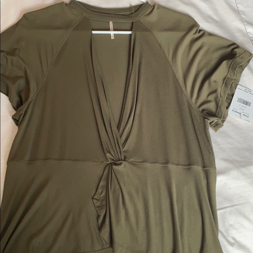 Free people tshirt